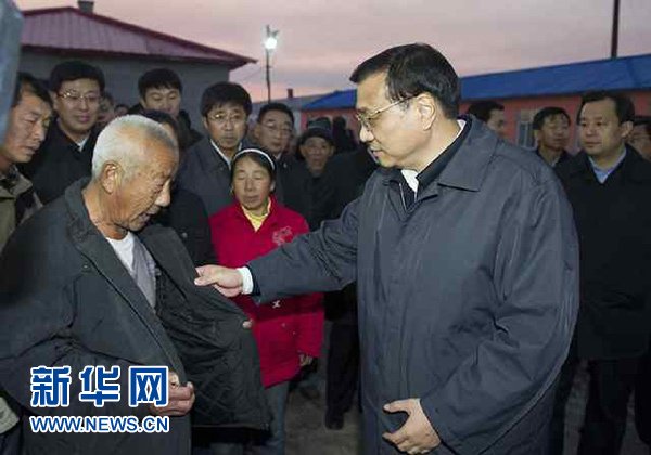 李克强看望黑龙江灾民:绝不能让一个群众受冻
