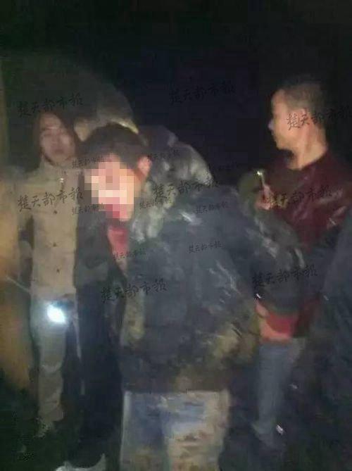 湖北两小姐妹家中遇害 嫌犯疑妈妈前男友(图)