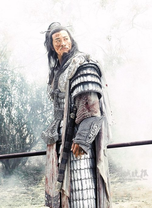演过项羽的明星_演项羽的4位明星,前3位都演成了 纸老虎 ,只有他是真的经典
