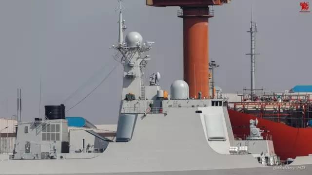中国船厂里最后一艘052C神盾舰:霸气满满
