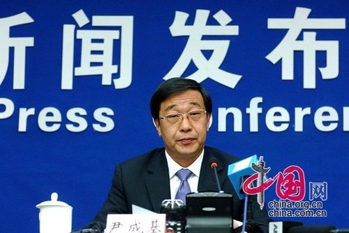 人社部:1-3月城镇新增就业人数342万人 失业率4.1%