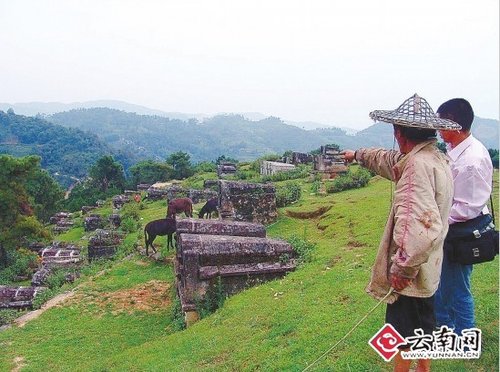 云南保山半年间百余古墓被盗 大多为女性墓冢