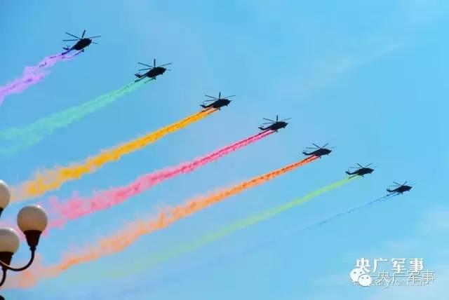 看外国人眼中的中国阅兵十大杀器