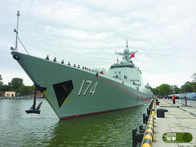 俄记者：中国军舰维护很好 军人素养也非常好