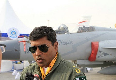 巴空军飞行员:枭龙优于早期型F-16 没有缺点