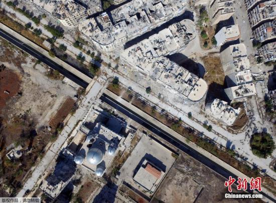 1300名武装分子放下兵器撤离阿勒颇 特赦逾千人口