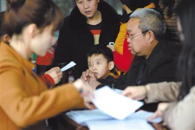 西安官方否认“喂药”幼儿园负责人系官员家属