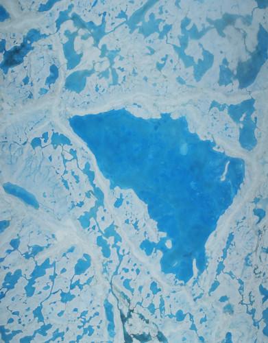 NASA观测北极海冰融化：美丽如蓝宝石(图)