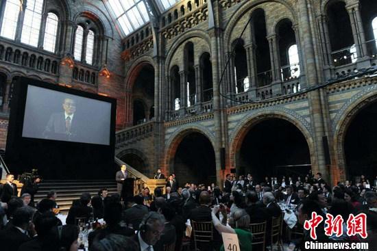 李克强：让金融合作走在中英合作前面