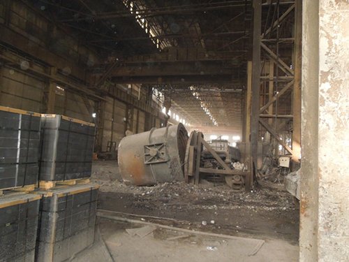 河南汝州一铸造有限公司钢包倾翻 15()