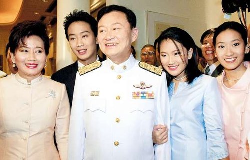 西那瓦家族:从他信到英拉未完的泰国传奇