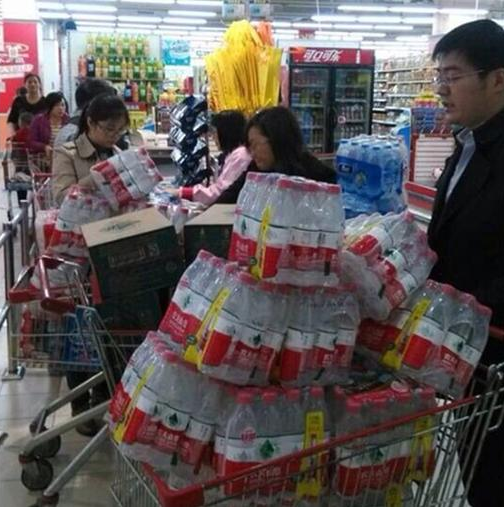 文章配图