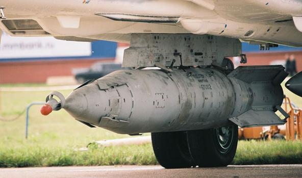 10月19日发布了题为《空中武器—俄罗斯灵巧炸弹短缺状况曝光》的