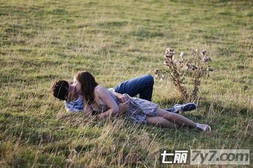 两性养生:八种<em>爱爱</em>姿势让<em>女性</em>享受性福_新闻
