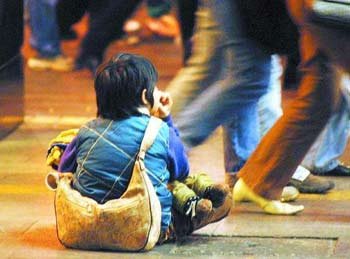 流浪乞讨者拒绝被救助:称每天讨几十元钱够生活