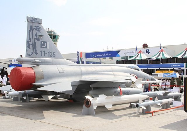 中巴在迪拜组团卖枭龙 多个用户表现采购意向