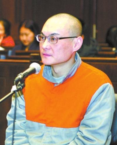 北京大兴摔童案凶手临刑前情绪紧张连抽两根烟