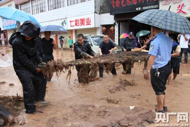 云南景东特大暴雨灾害现场。央广网发 李腾飞 摄