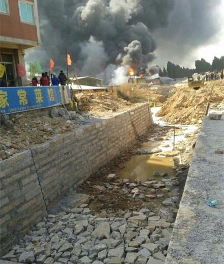 福建泉州一化工厂发生爆炸 幸无人员伤亡(图)
