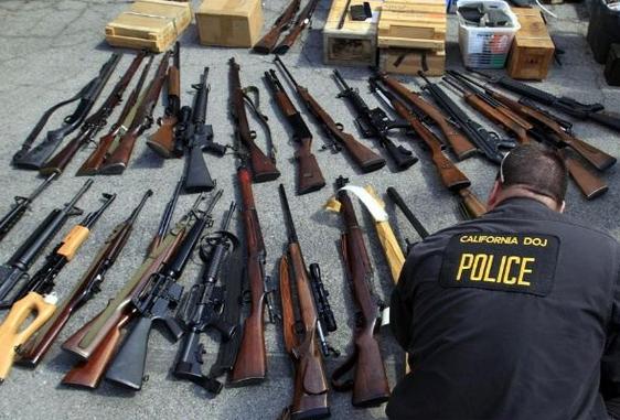 美国加州华裔参议员贩卖军火被捕震动华人社区