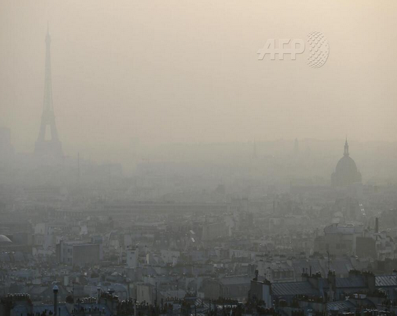 巴黎连续多日空气污染 公共交通全部免费3天