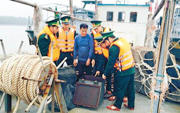 越南声称一中国船只“侵犯领海” 并将其扣留