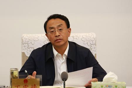 山西吕梁市长丁雪峰被免职 或涉李东生案