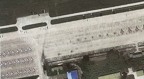 汉和称卫星照片显示大批歼6无人机进驻福建
