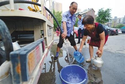 河北邢台七里河决堤由洪峰所致 多地今有大雨到暴雨