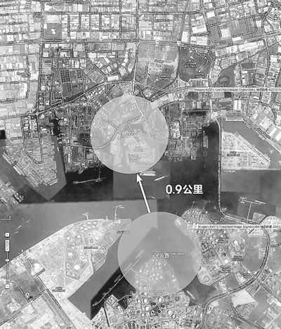 卫星地图显示的新加坡裕廊岛埃克森美孚炼厂PX装置，距居民区只有900米。