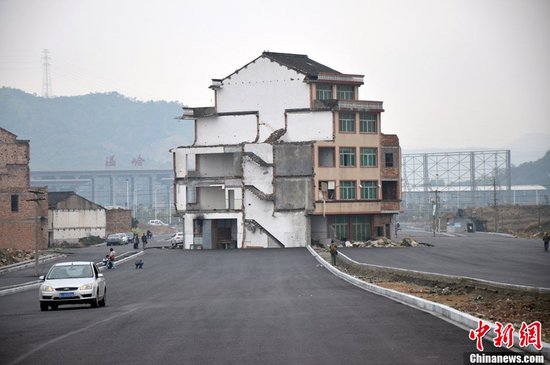 央视评温岭钉子户:征地不应让农民承担代价