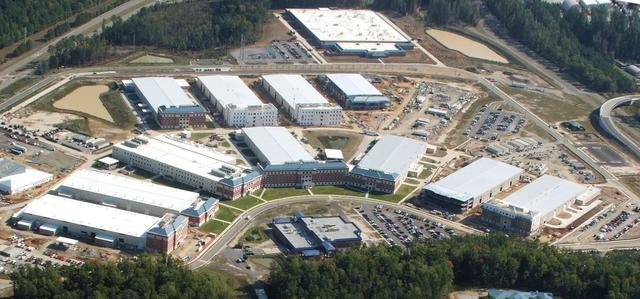 在建华丽高速指挥部设在哪里?