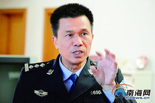 昌化江畔绽放英雄花:记昌江公安局副政委黎定