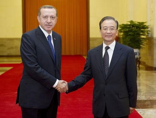 温家宝与土耳其总理埃尔多安举行会谈