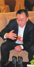 中科院院士否认享受副部级待遇 称地方会给奖