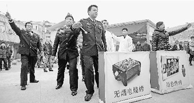 People's Daily: For lack of legal city the canal is become " random amerce " pronominal
