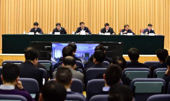 努尔-白克力:国家能源局腐败案败坏党风政风