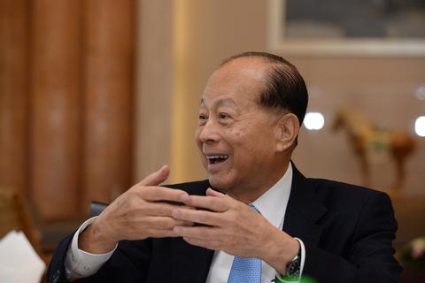 李嘉诚回应撤资争议:不相信文革式思维复苏