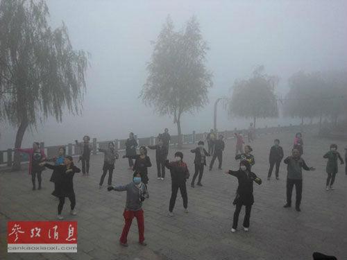 港媒：北京为何一霾再霾 因高污染企业仍在运营