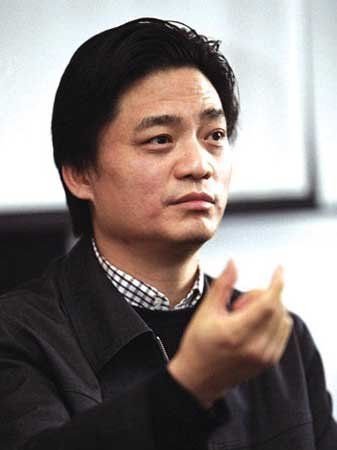 崔永元再轰湖南教育厅:别再拿政府机构说事