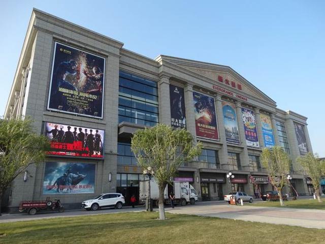 《勇士》登陆恒大影城,长征精神闪耀荧幕