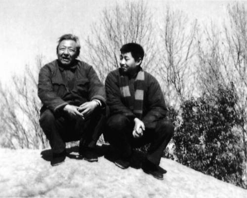 习远平撰文忆父亲习仲勋:父亲是了不起的英雄