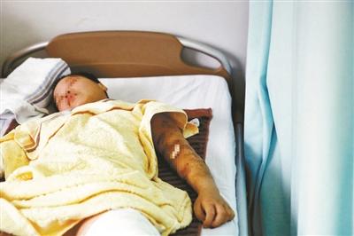 “救人被狗咬”造谣者被刑拘 400捐款者要退钱