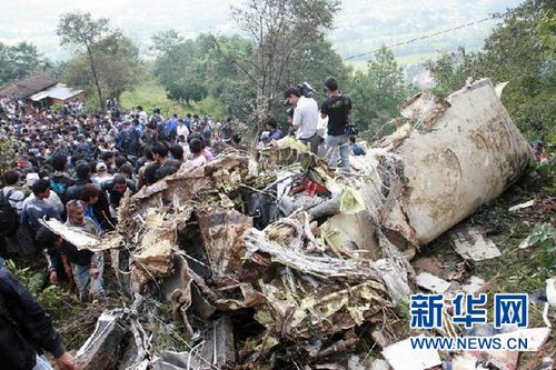 中国驻尼泊尔使馆:已与坠机死者家属取得联系