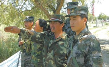 新疆生产建设兵团军事部引导官兵坚定信心扎根边疆