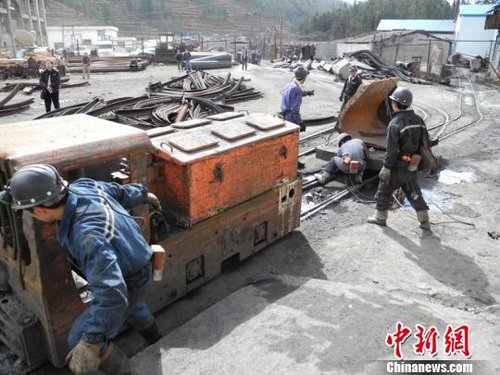 贵州盘江事故煤矿搜救遇困难 瓦斯涌出量大