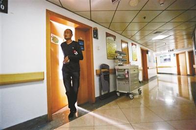 “救人被狗咬”造谣者被刑拘 400捐款者要退钱