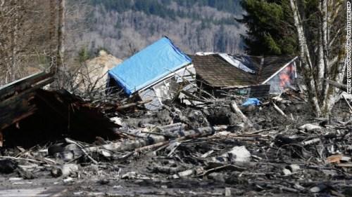 美国西北部泥石流致8人死亡 废墟深度近5米(图)