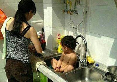 <em>晚间</em>:<em>文胸</em>内裤,你们赢了!_新闻_腾讯网