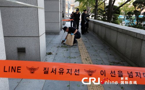 韓國61歲男子向政府大樓投擲汽油彈后跳樓身亡